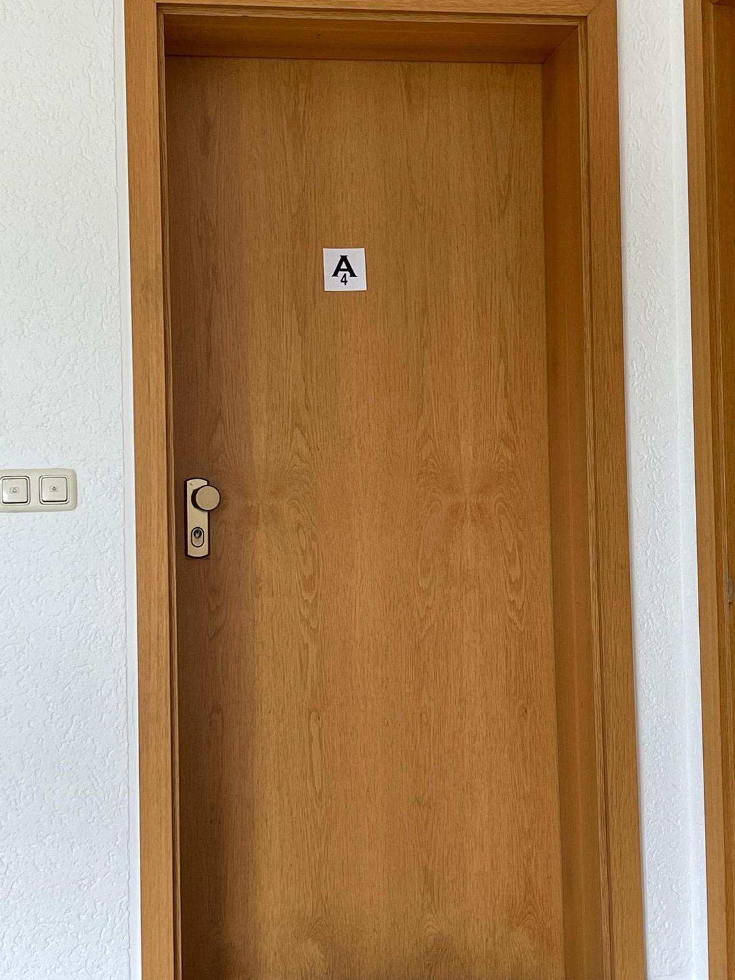 Monteurzimmer/Ferienwohnung Brauckstrasse, Gladbeck Rom bilde